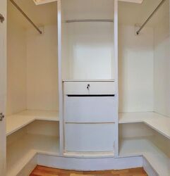 Leonie Condotel (D9), Condominium #629238811